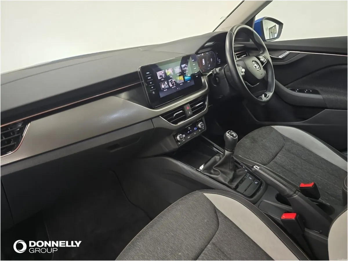 Skoda KAMIQ Hatchback SE L Executive - Image 2