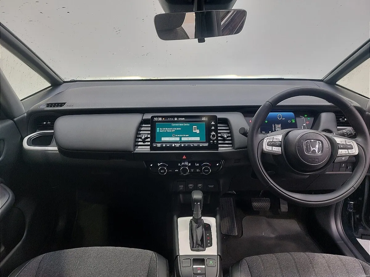 Honda Jazz Hatchback Advance - Image 4