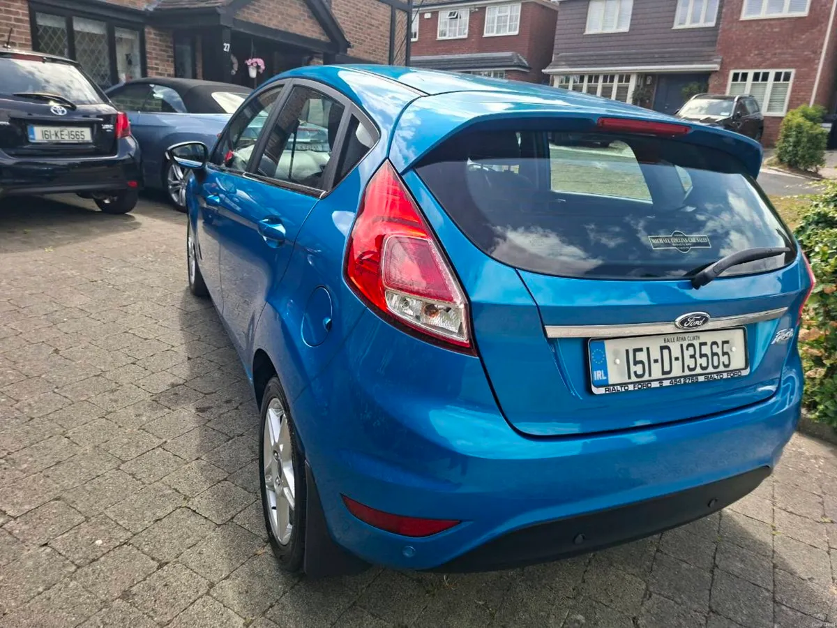 FIRD FIESTA 1.2 PETROL 2015 ONLY 94000 KLMS - Image 5