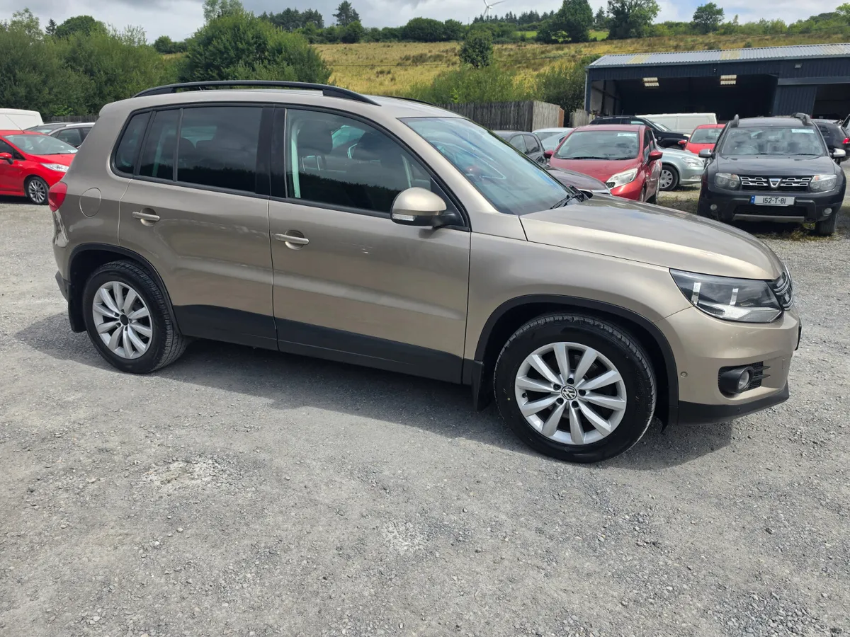 Volkswagen Tiguan 2015 - Image 2