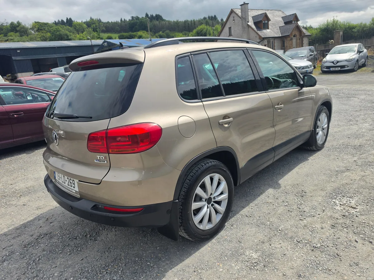 Volkswagen Tiguan 2015 - Image 4