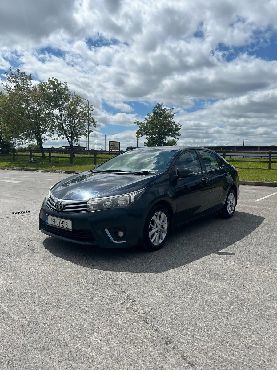 2015 Toyota Corolla Luna 1.4D4D - Reversing Camera - Image 1