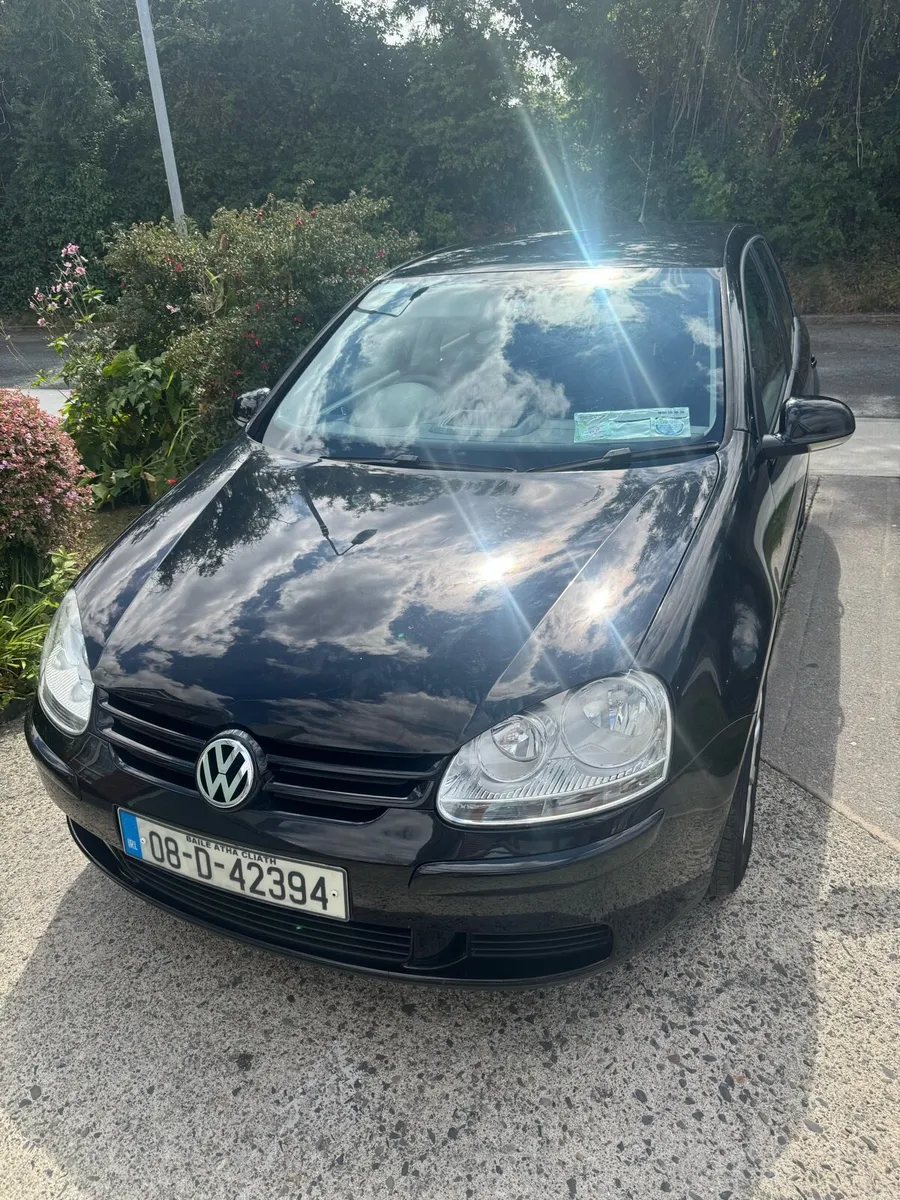 Volkswagen Golf 1.4 comfort line - Image 1