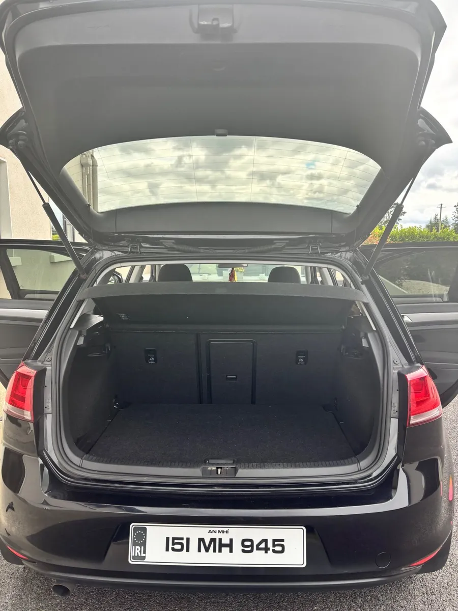 VW Golf 2015 1.6L TDI - Image 5