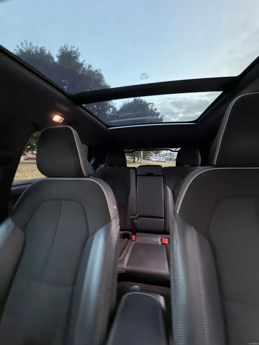 Volvo XC40 2018 - Image 2