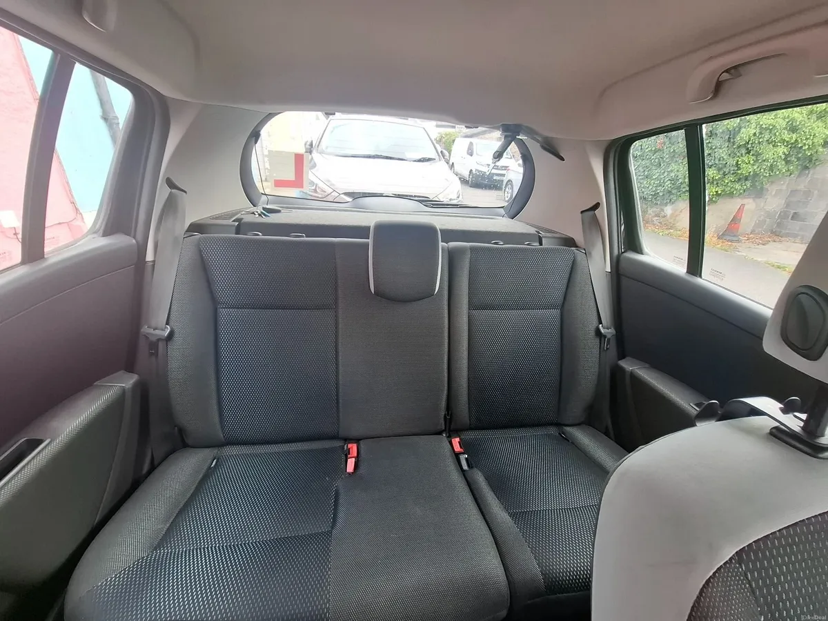 Renault Clio 2009 - Image 4