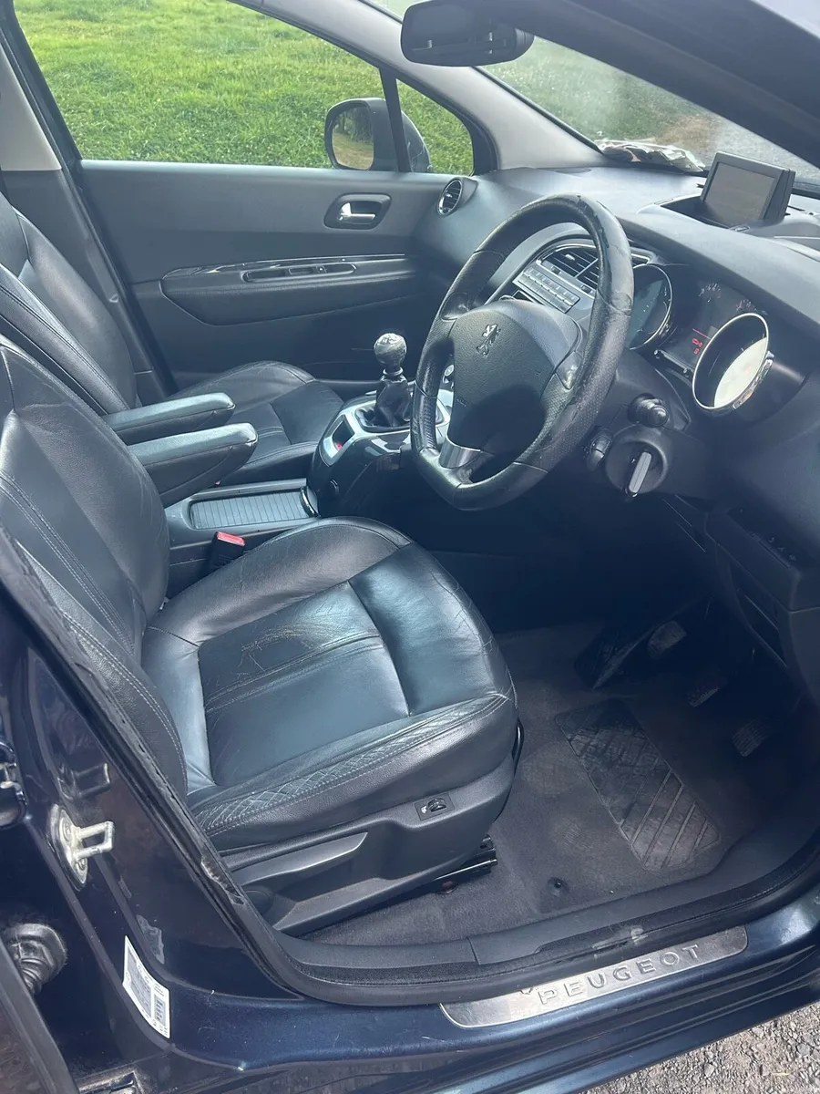 PEUGEOT 5008 1.6 HDI ALLURE - New NCT 07/26 - Image 2