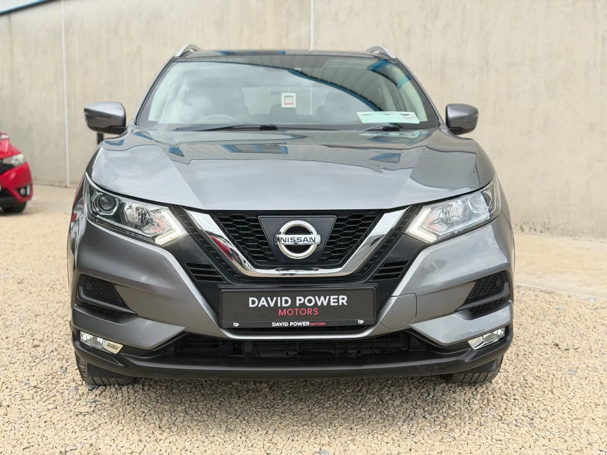 Nissan Qashqai 2018 Low Kms - Image 2