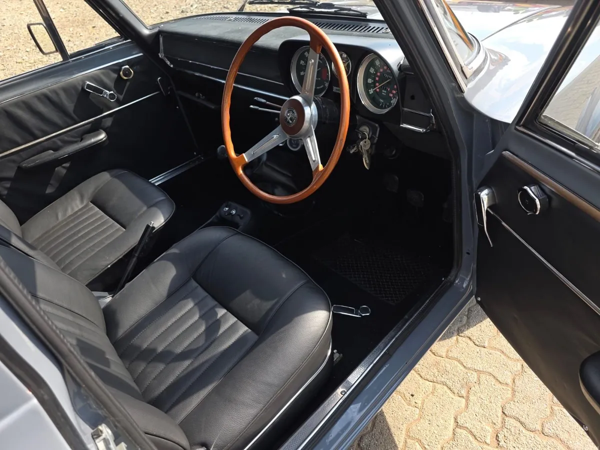 Alfa Romeo Giulia super 1.6ltr - Image 2