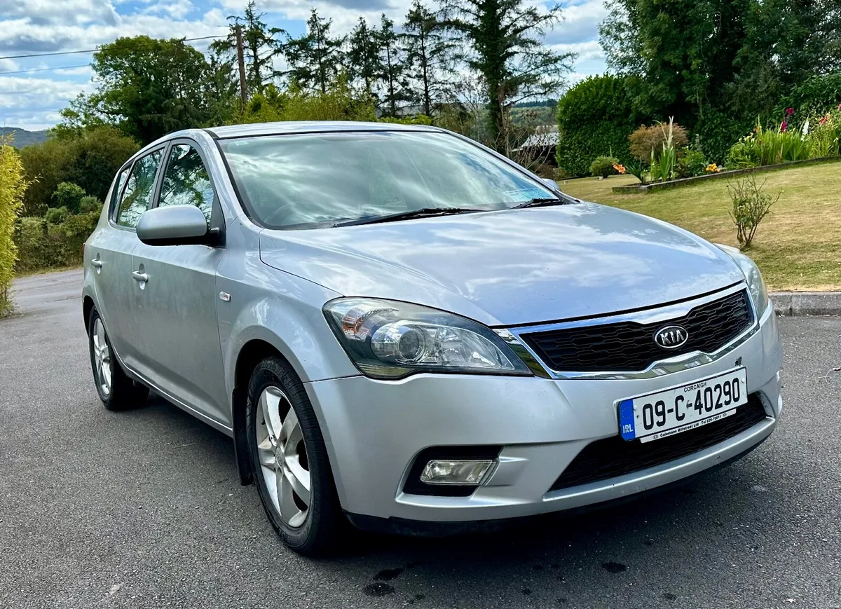 Kia Ceed 2009 1.6 CDRi EcoDynamics 2 - Image 1