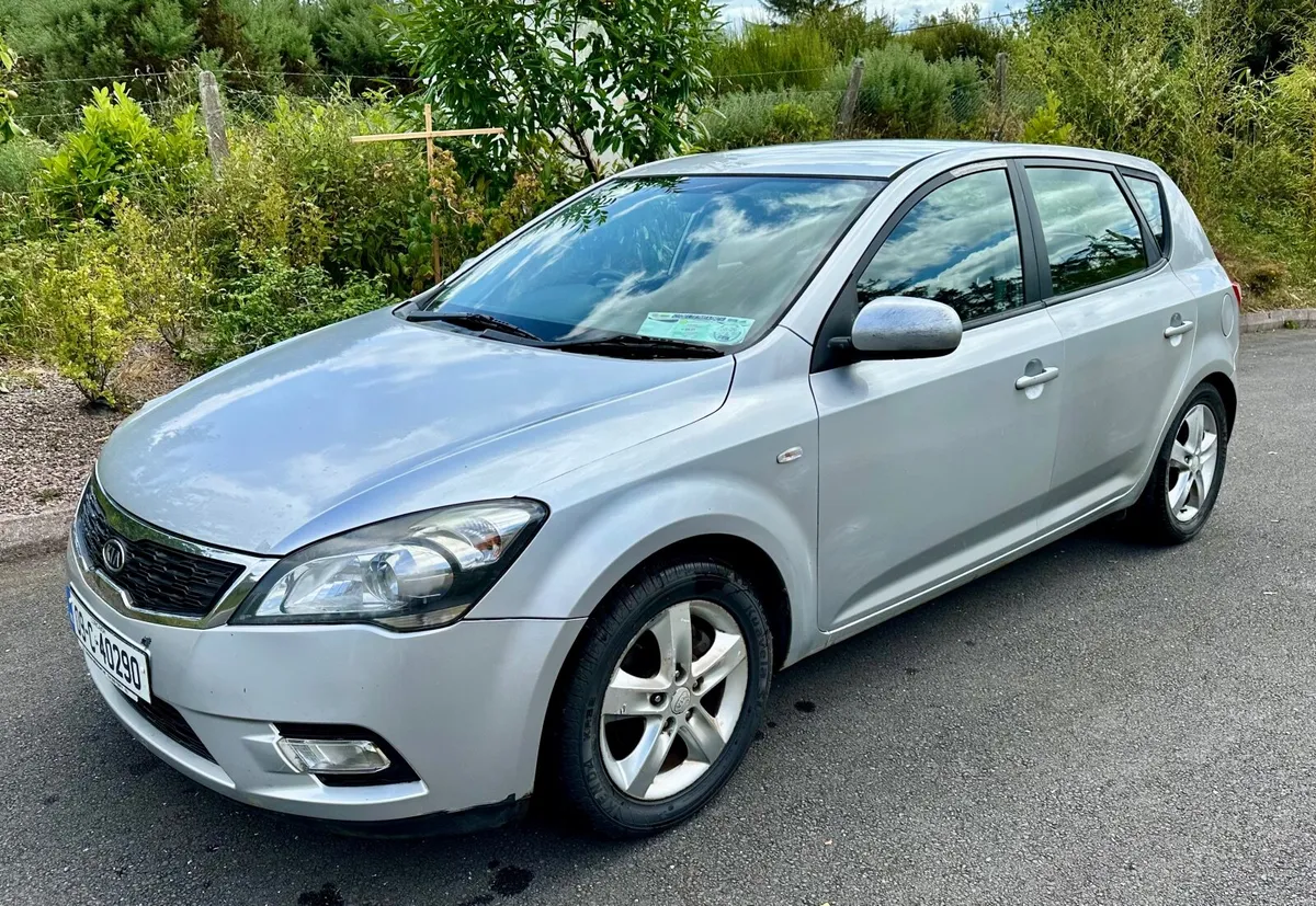 Kia Ceed 2009 1.6 CDRi EcoDynamics 2 - Image 3