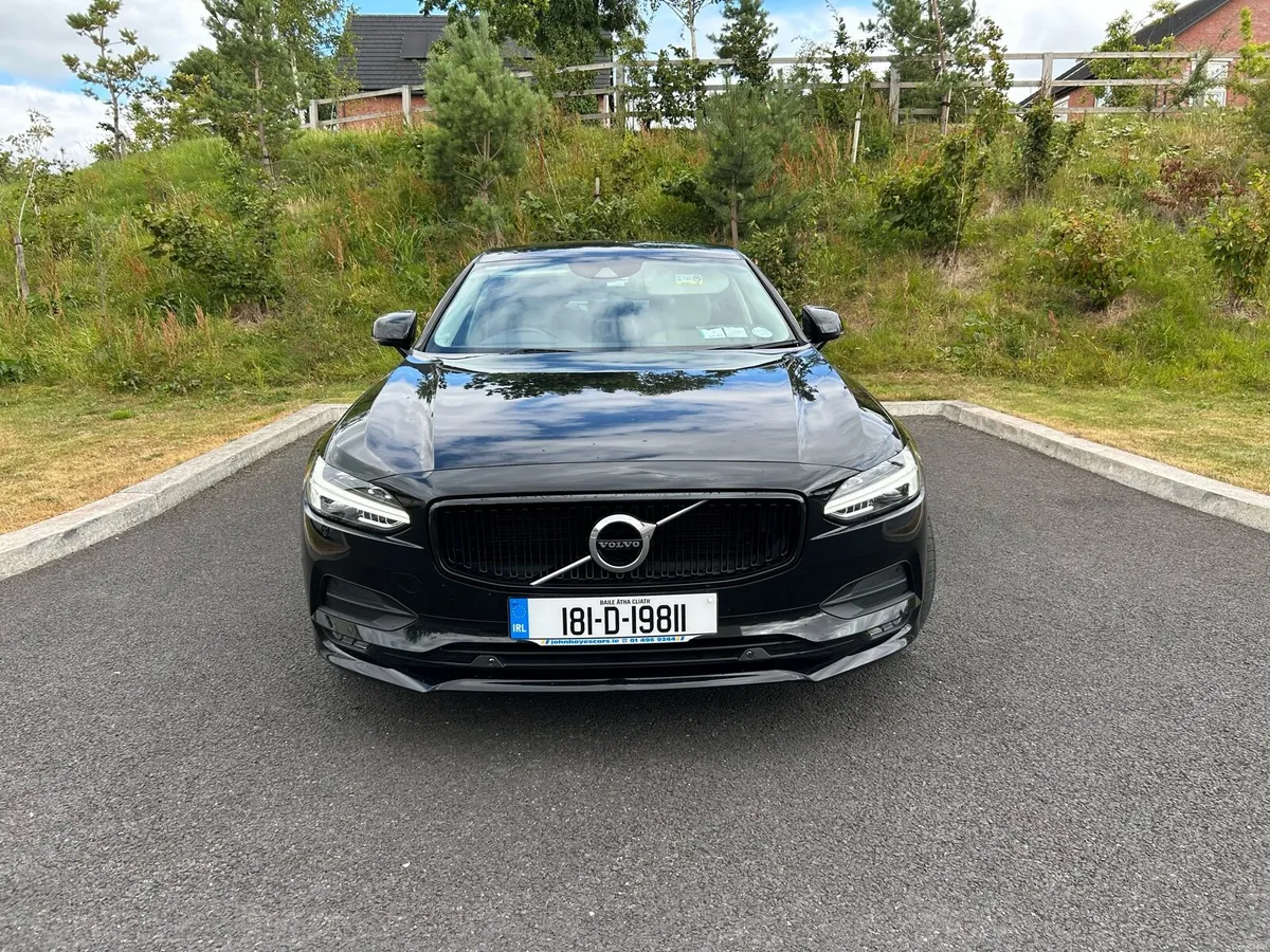 Volvo S90 D3 Momentum Auto (NCT 2028) - Image 3