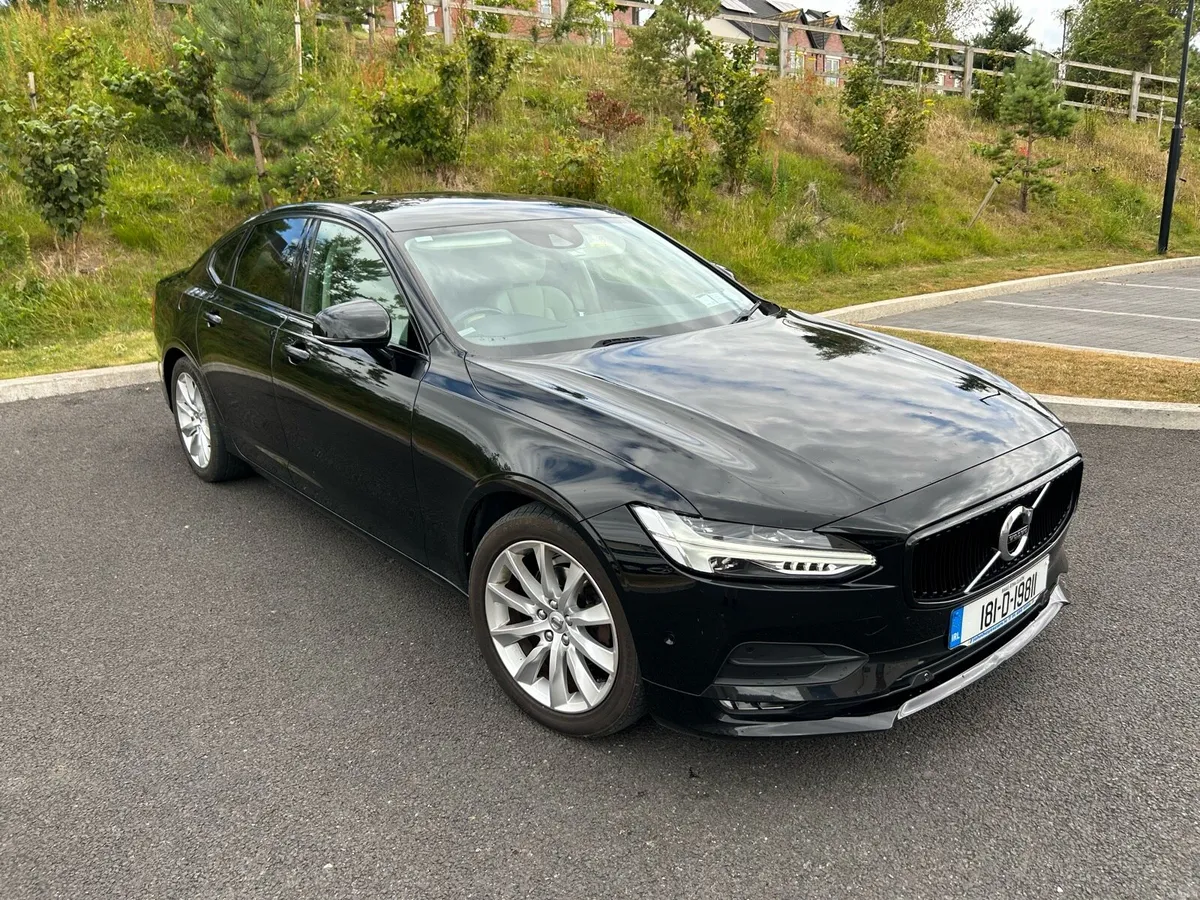 Volvo S90 D3 Momentum Auto (NCT 2028) - Image 1