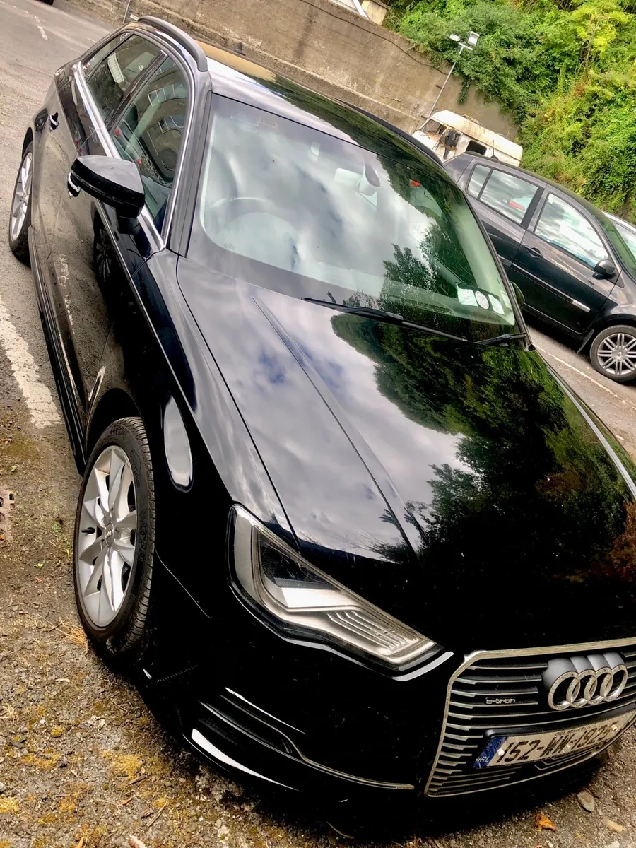 Audi A3 E-Tron - Image 1