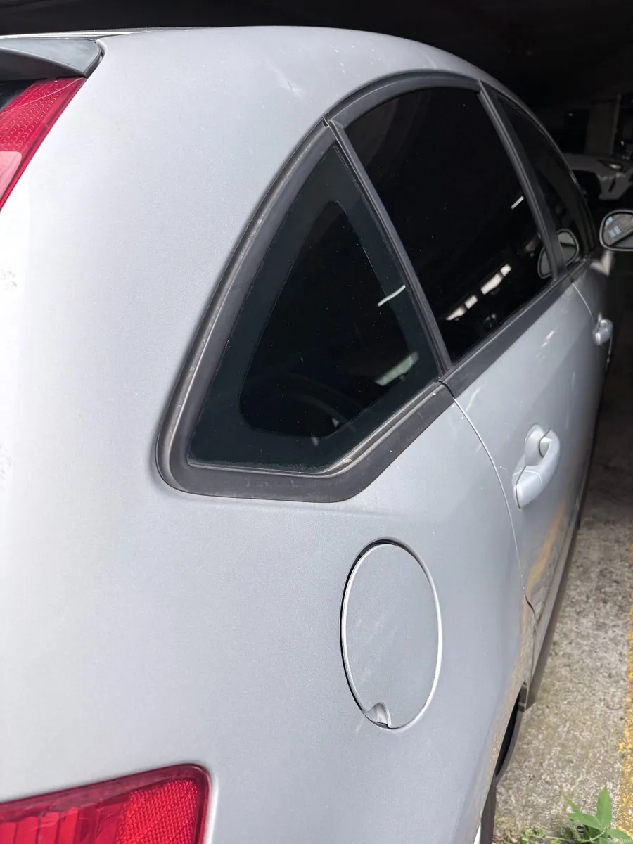 Citroen C4 2010 - Image 5