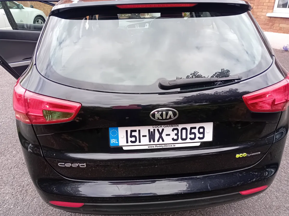 151 KIA CEED 1.6 CRDI 6 SPEED EST . 163K €4,850 - Image 6