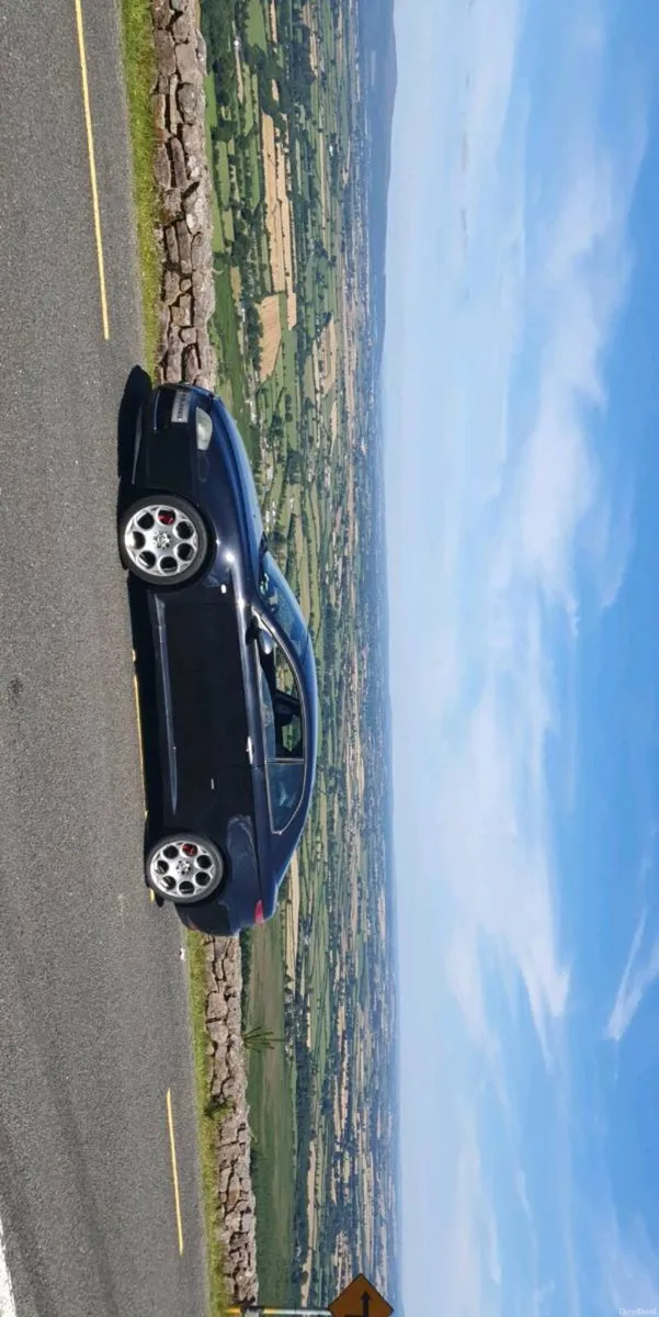 Alfa Romeo GT for breaking - Image 2