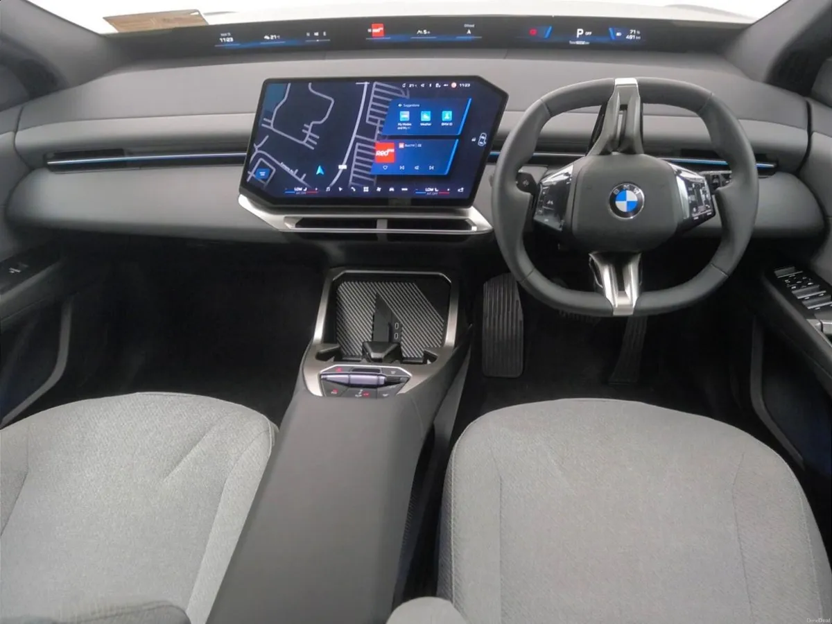 BMW iX3 50 xDrive - Image 4