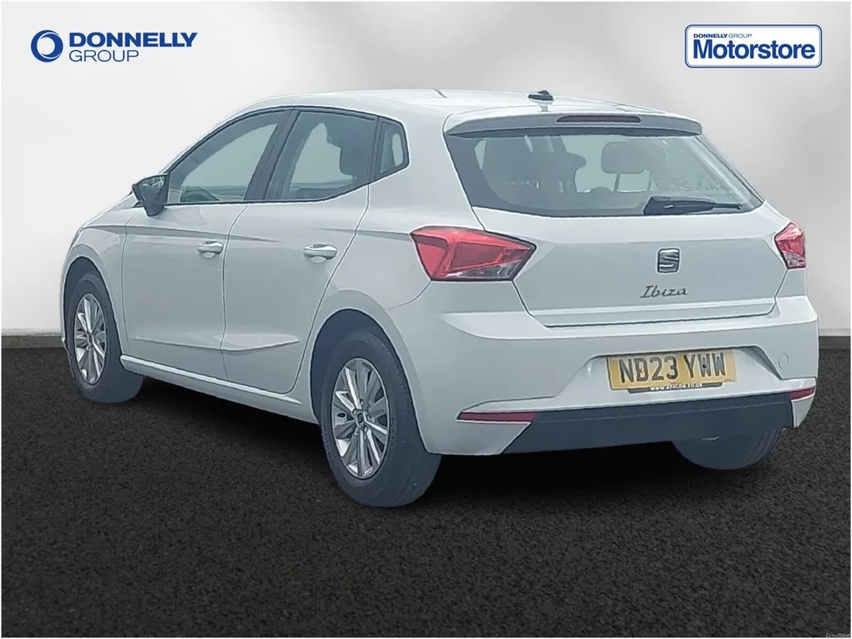 SEAT Ibiza Hatchback SE - Image 2