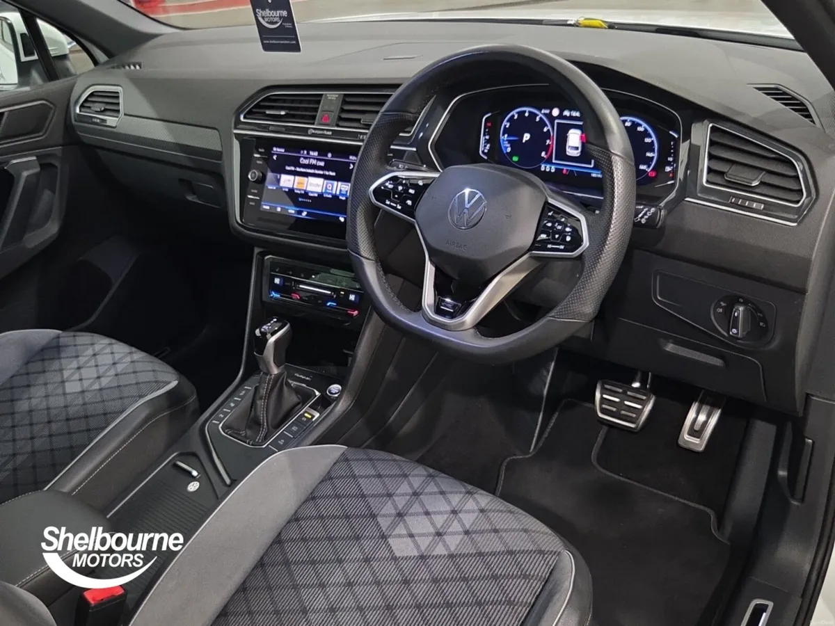 Volkswagen Tiguan R-LINE TSI DSG - Image 4
