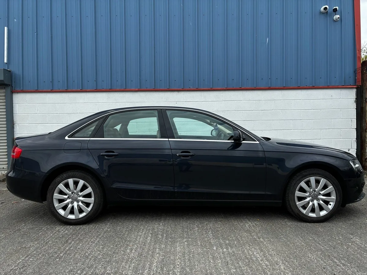 152 Audi A4 2.0TDI 150BHP Very Clean - Image 3