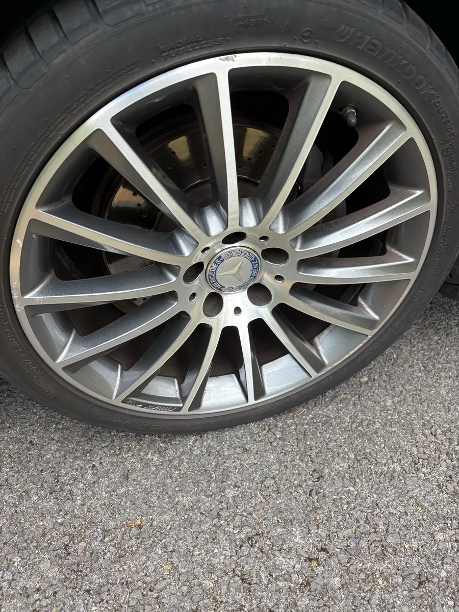 Car - Image 6