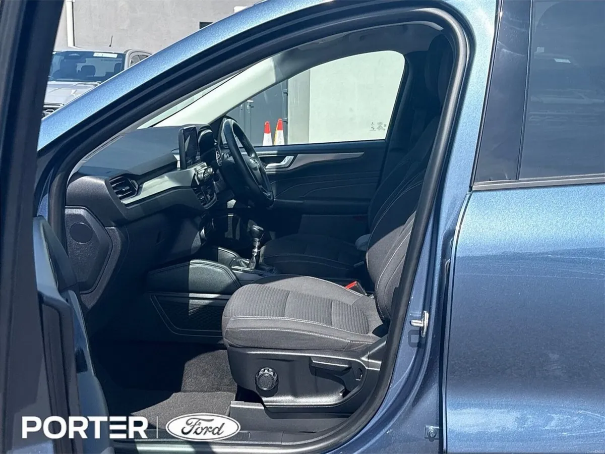 Ford Kuga 1.5 EcoBlue 120PS Titanium - Image 4