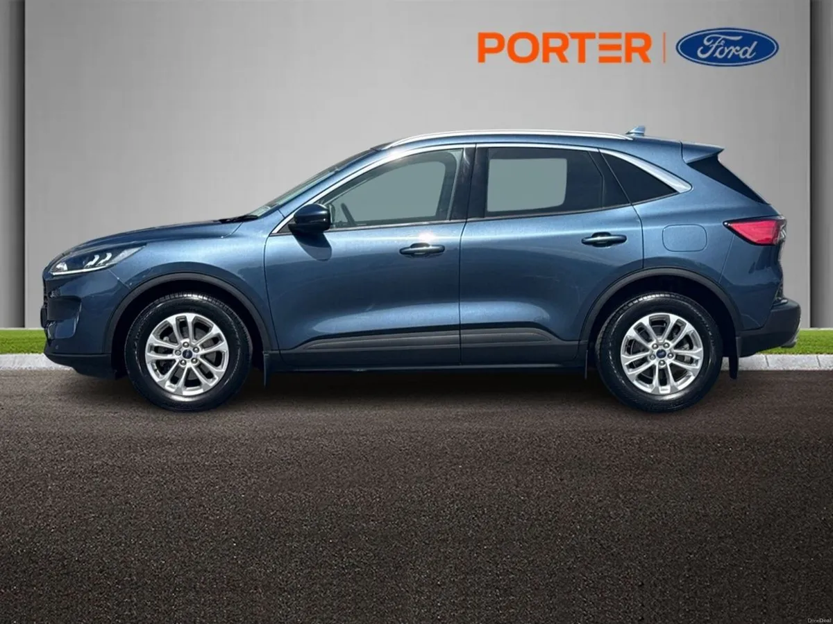 Ford Kuga 1.5 EcoBlue 120PS Titanium - Image 6
