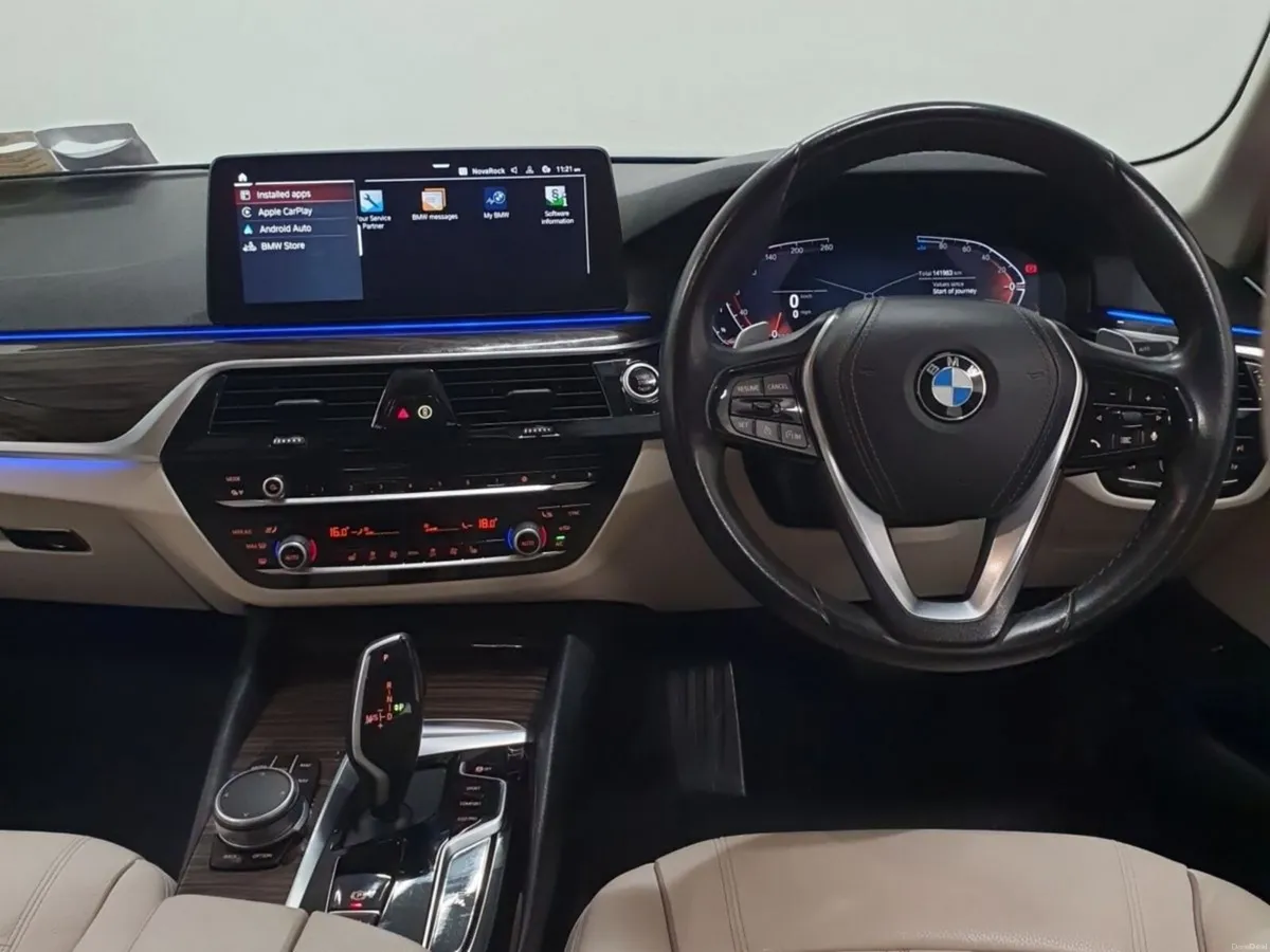 BMW 5-Series 520d SE Saloon - Image 5