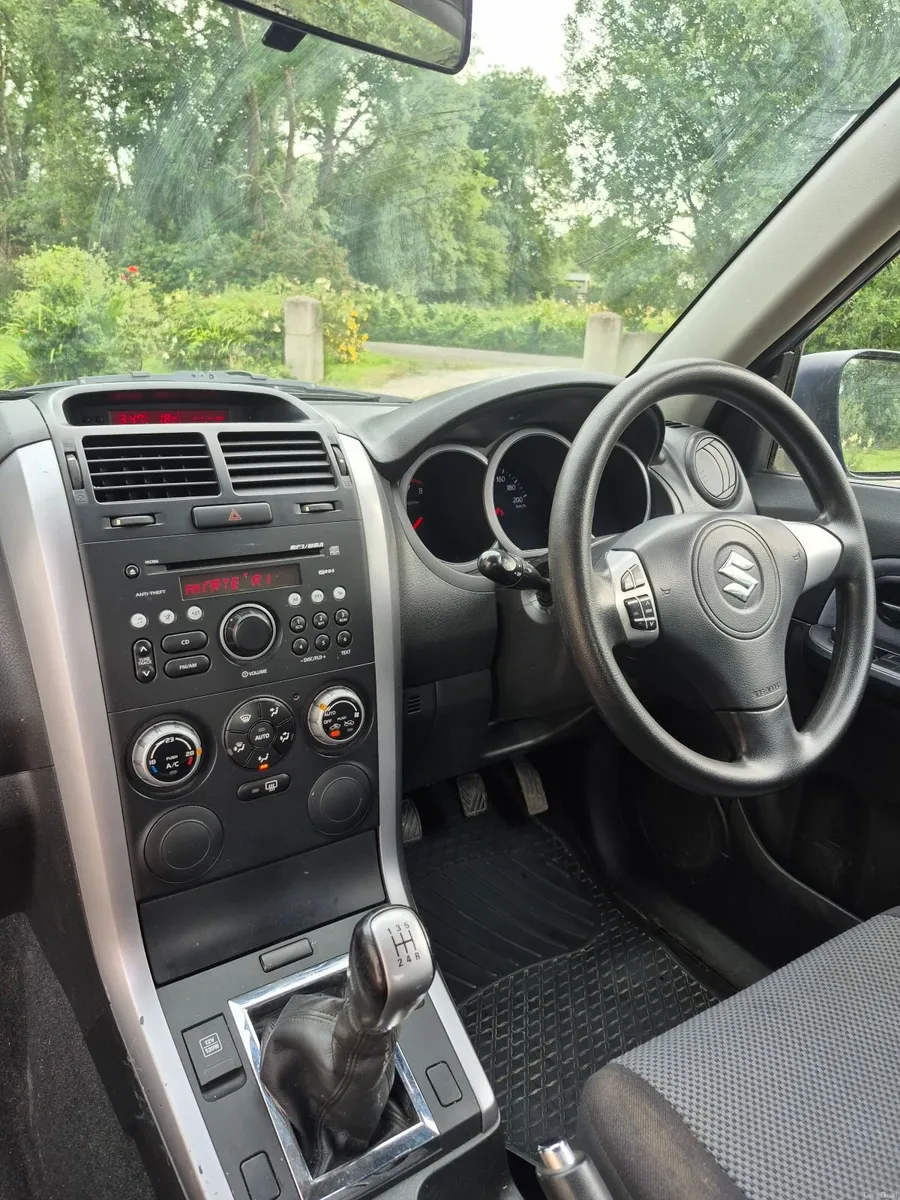 Suzuki Grand Vitara 2007 - Image 3