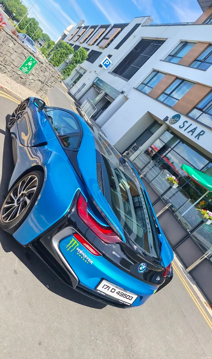 Rare Protonic blue I8 Future Classic - Image 4