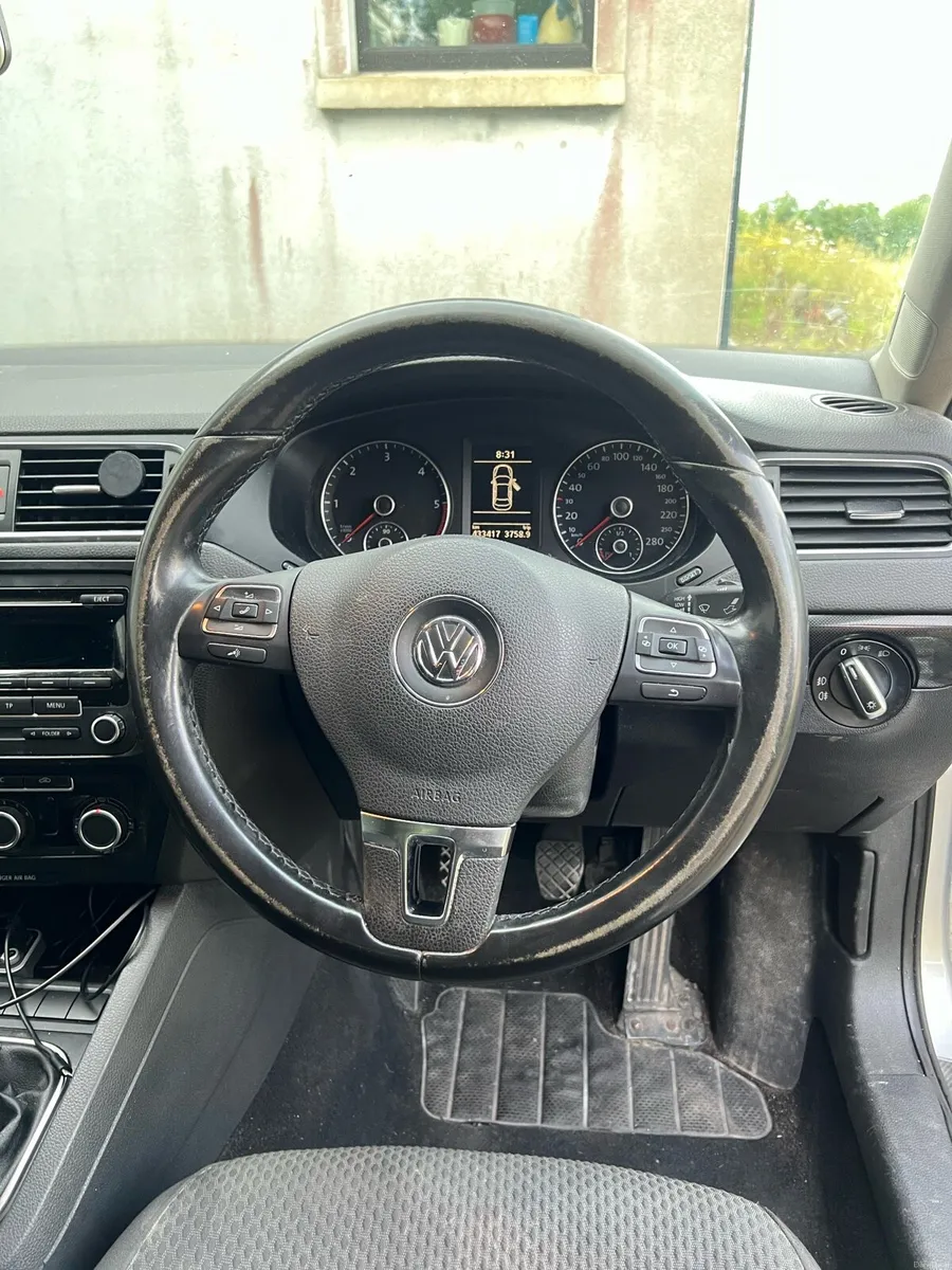 2012 Volkswagen Mk Jetta 1.6 New NCT & TAX - Image 6