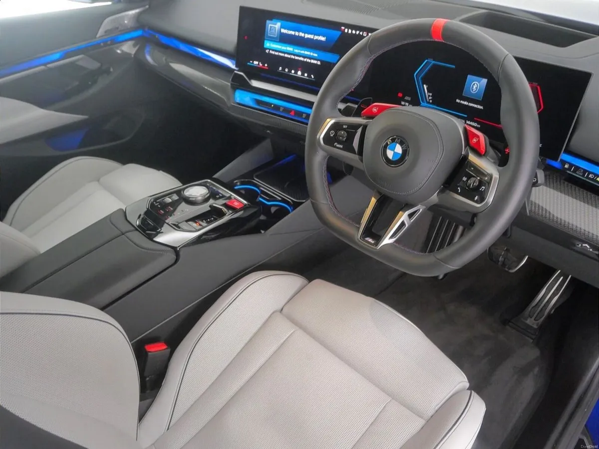 BMW M5 Touring - Image 6