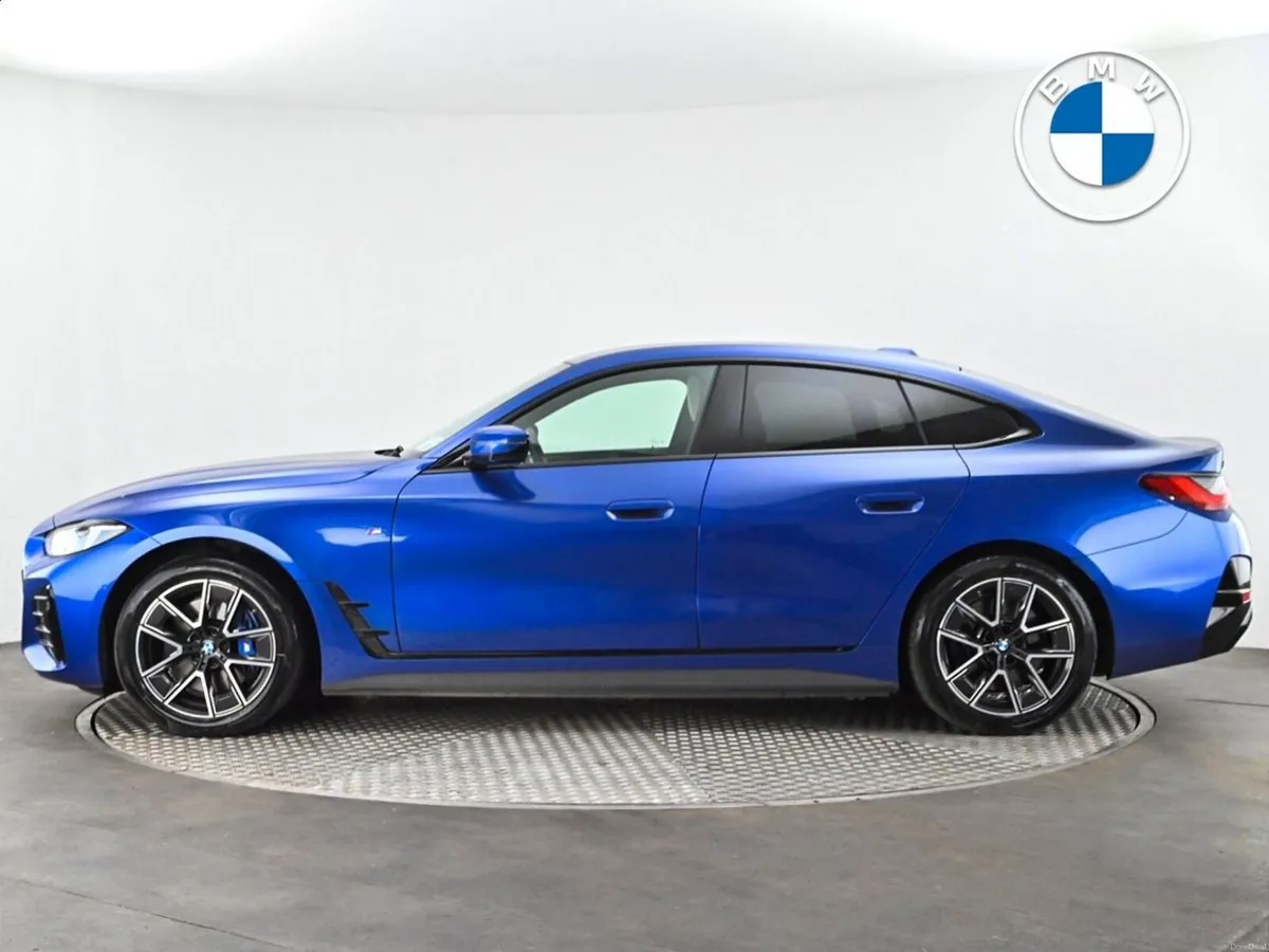 BMW i4 eDrive35 M Sport - Image 3
