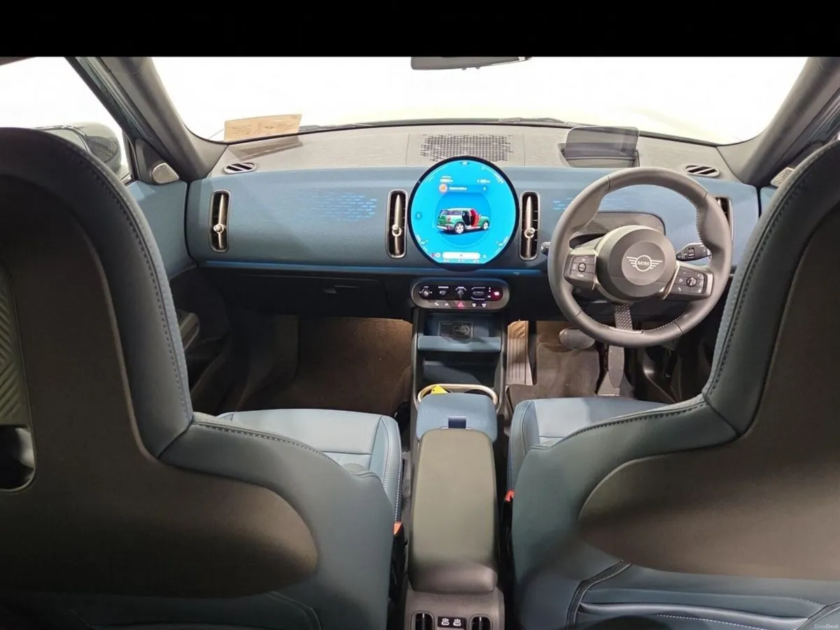 Mini Countryman C - Image 4