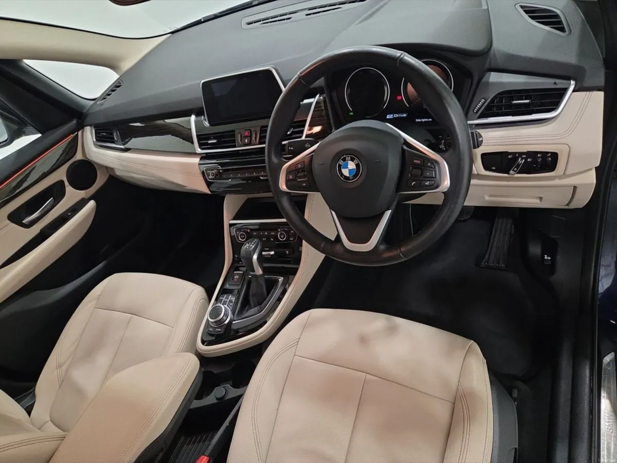 BMW 2-Series 225xe iPerformance Luxury Active Tour - Image 6