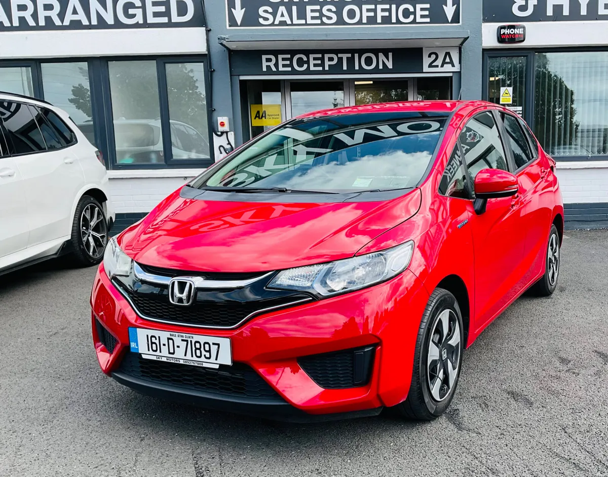 Honda Fit 2016 Hybrid Automatic 48.5K miles - Image 2