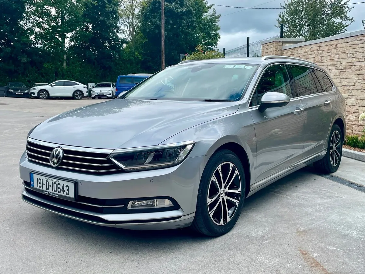 Volkswagen Passat - Image 4