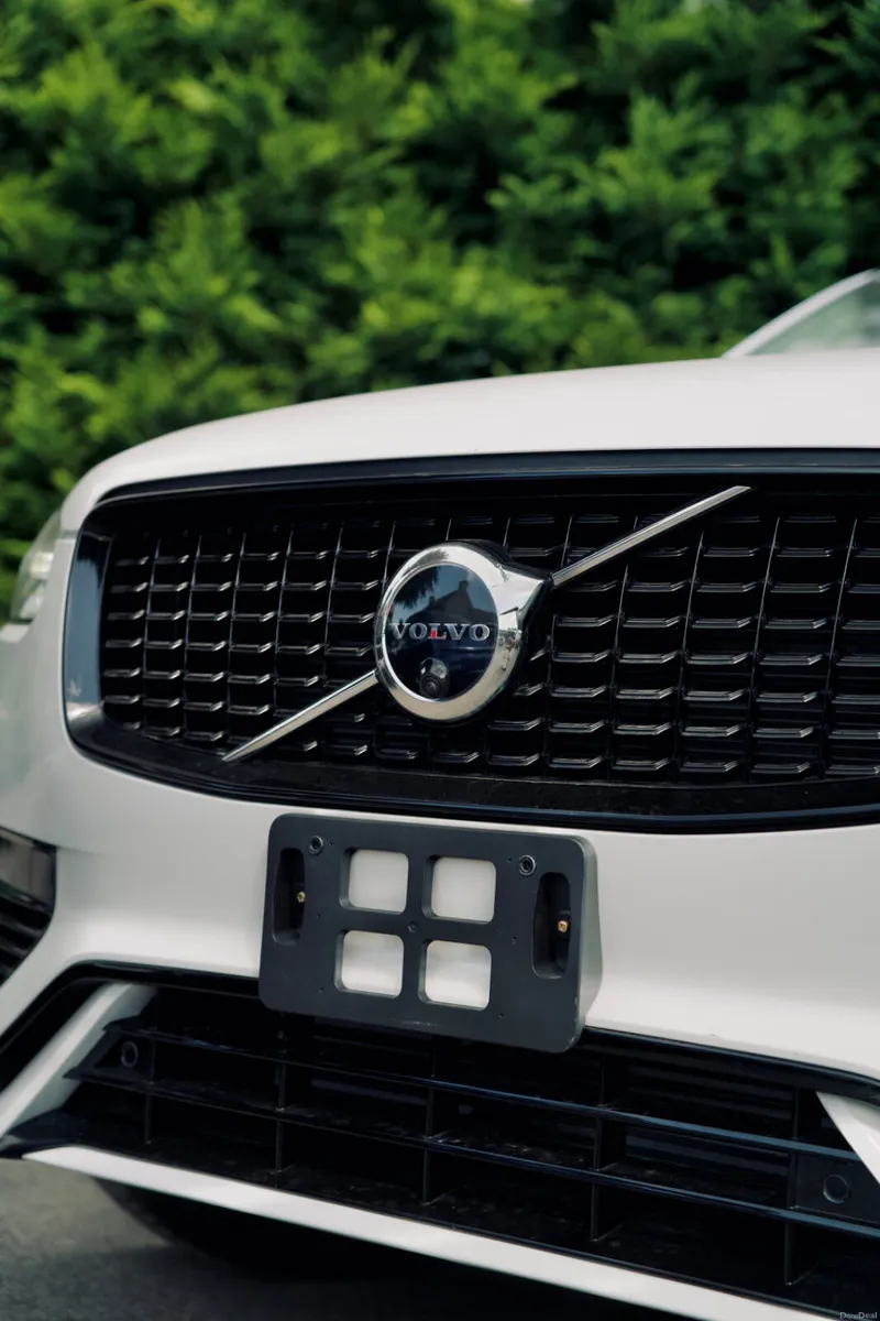 Volvo XC90 T8 Ultimate 2022 | Massage Seats - Image 6