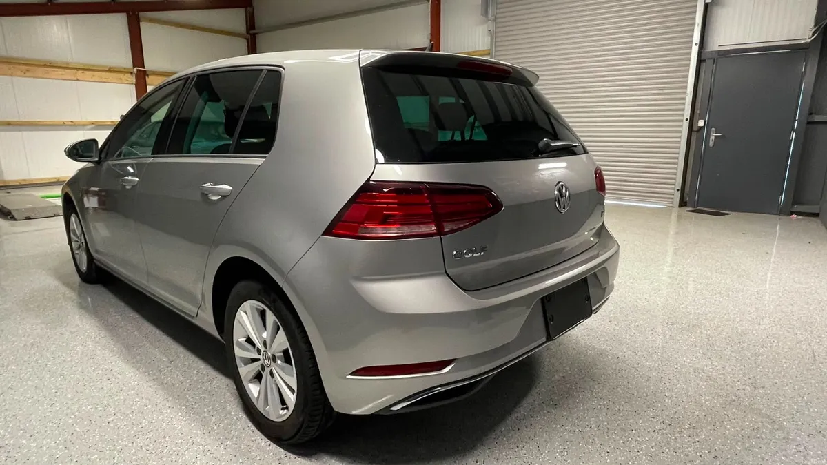 2017 VW Golf TSI - Image 5