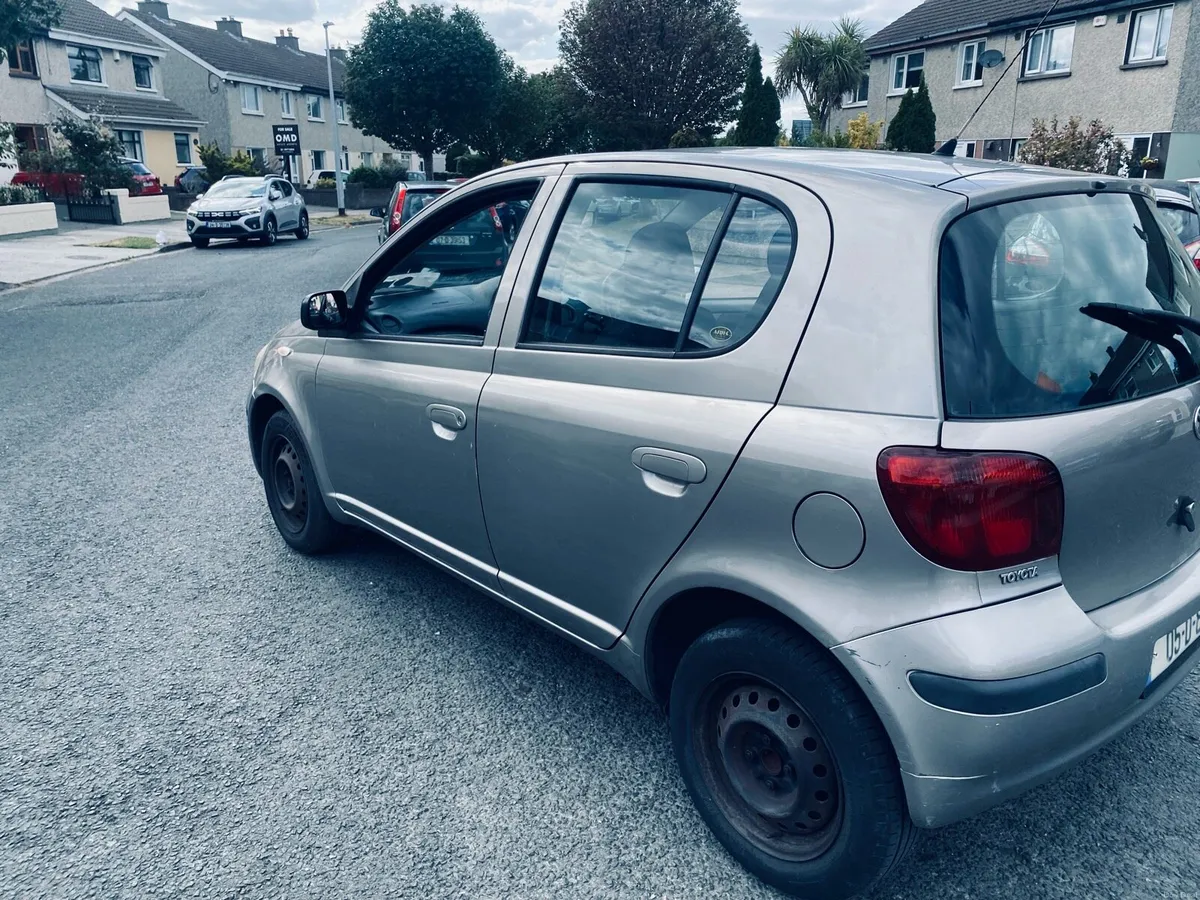Toyota Yaris - Image 3