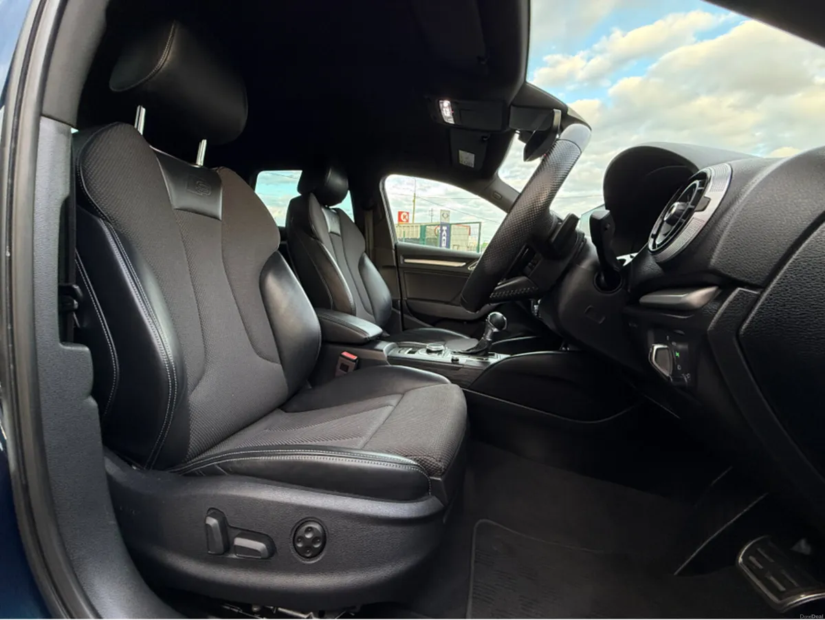 Audi A3 1.4 TFSI  S-LINE EDITION / VIRTUAL COCKPIT - Image 3