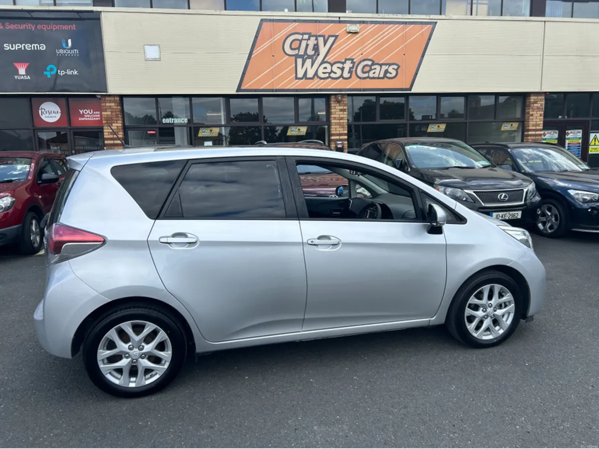 Toyota Verso-S AUTOMATIC///ONLY 128000KLMS///PANOR - Image 1