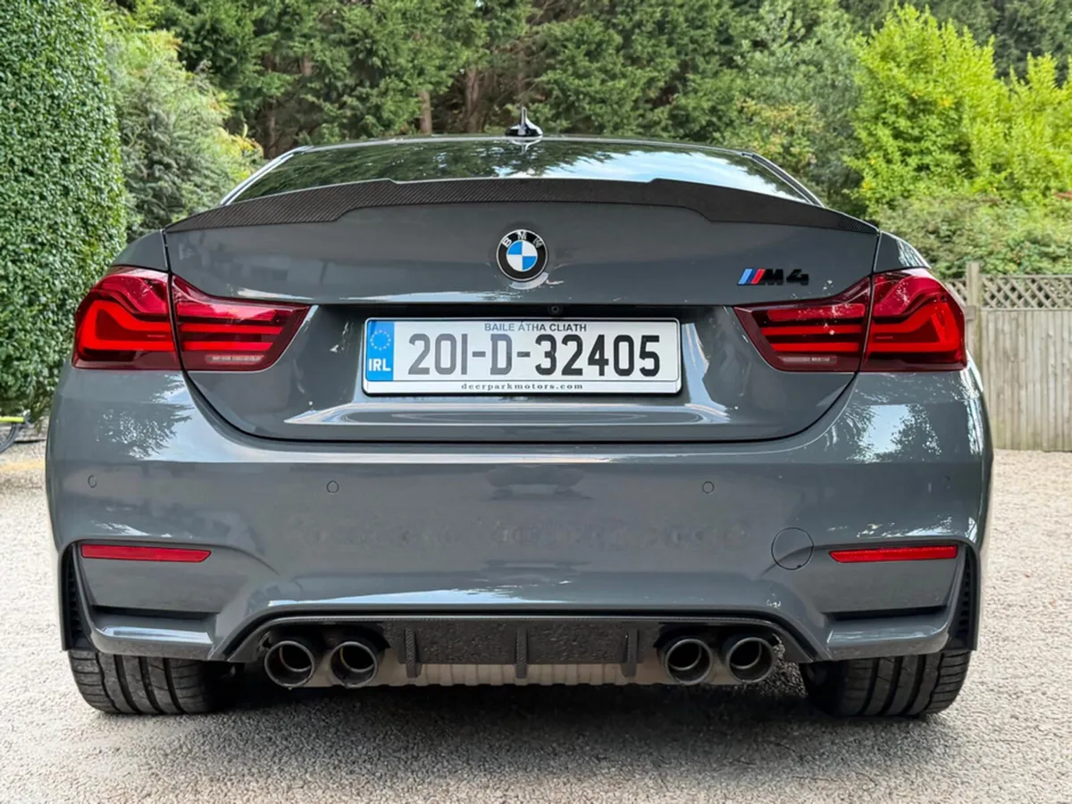 BMW M4 COMPETITION PACK - Image 5