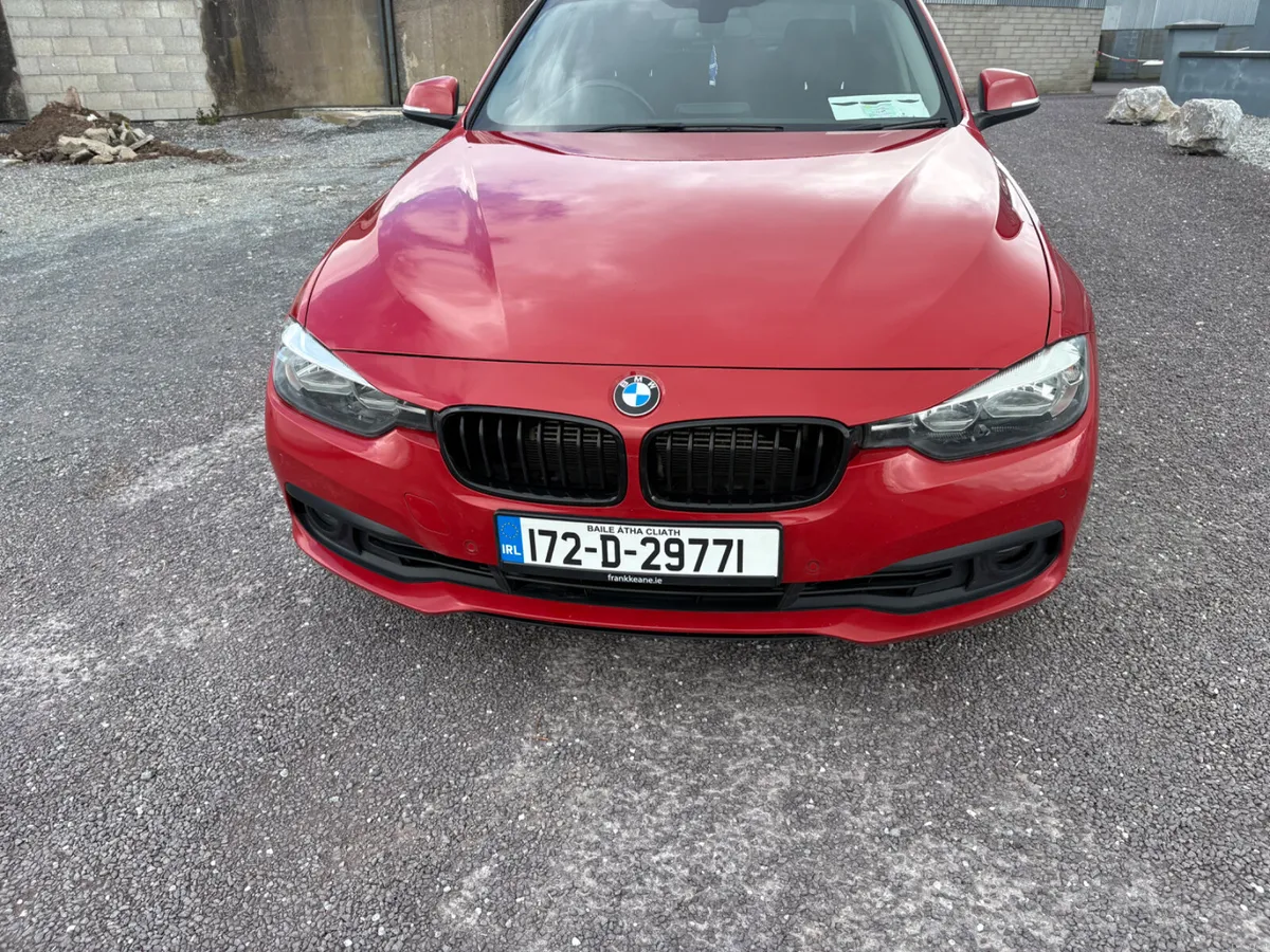 BMW 3-Series 2017 Automatic - Image 3