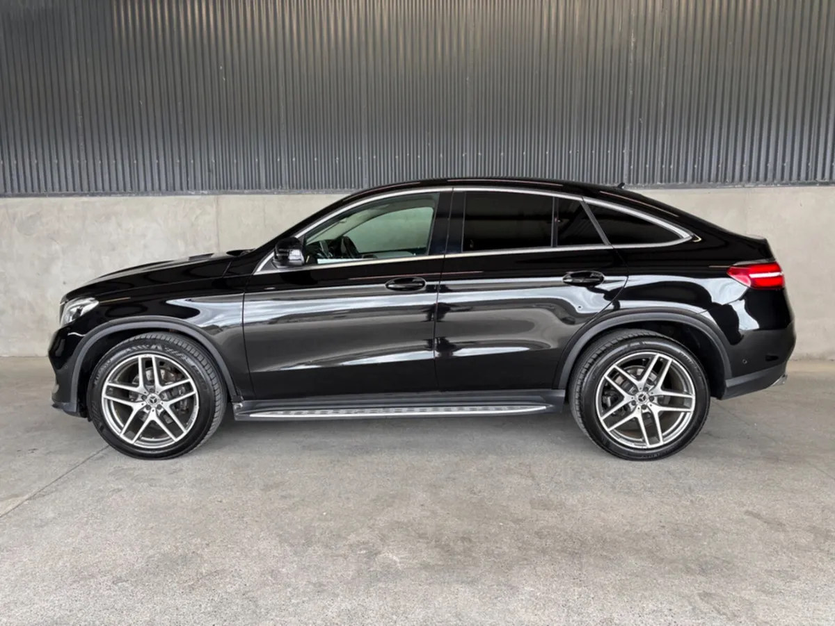 Mercedes-Benz GLE MERCEDES BENZ GLE 350 D 4MATIC 5 - Image 4
