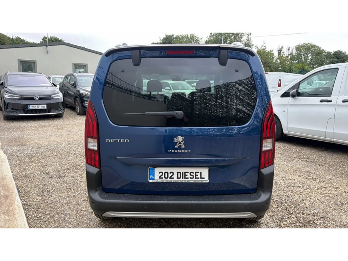 Peugeot Rifter 1.5 ALLURE - Image 4