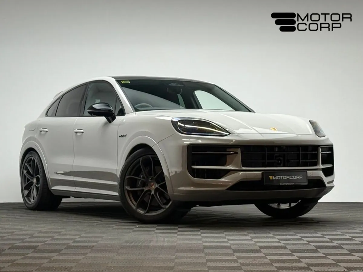 Porsche Cayenne COUPE BLACK EDITION V6 E-HYBRID - Image 1