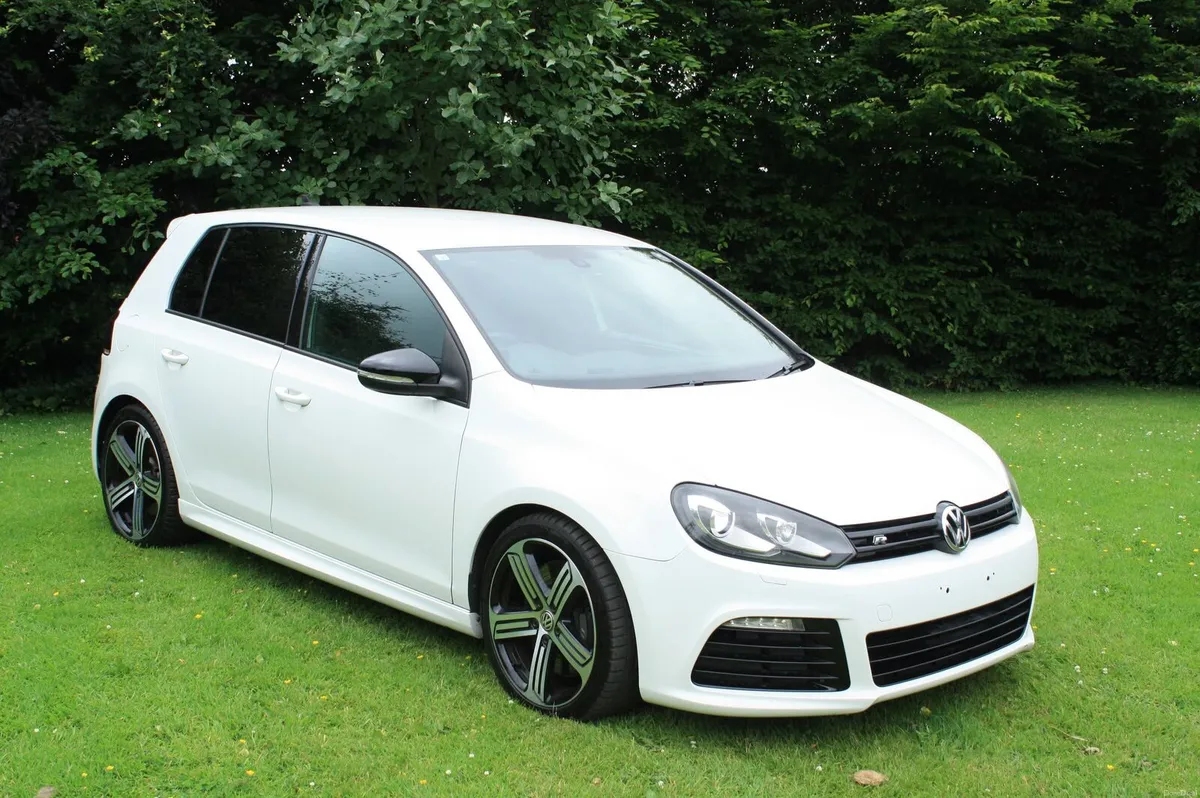 2013 Mk6 Volkswagen Golf R - Image 2