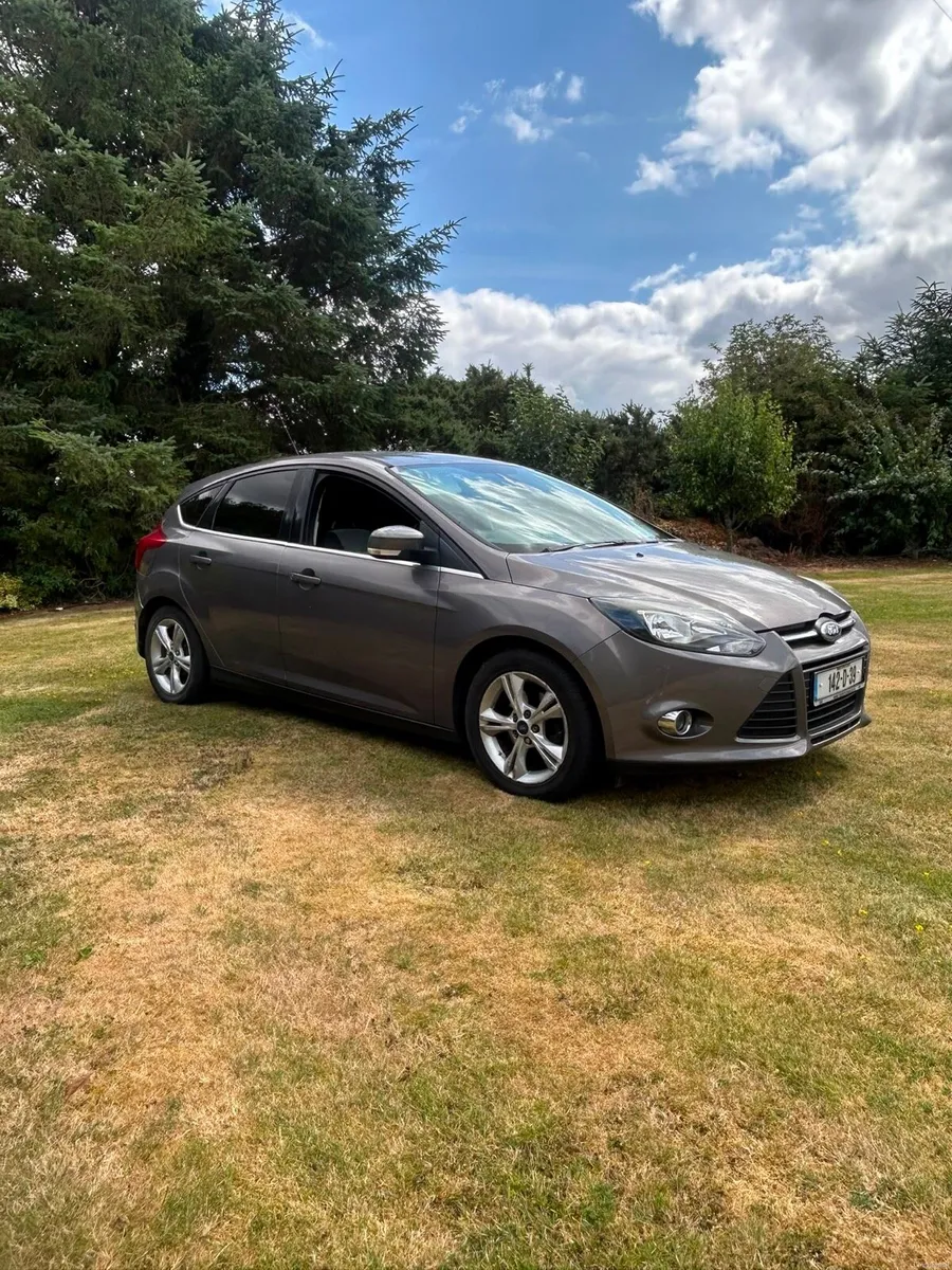 2014 Ford Focus 1.6dsl ZETEC - Image 4
